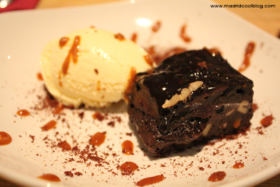 Brownie de chocolate en Mr. Frank. Foto de www.madridcoolblog.com