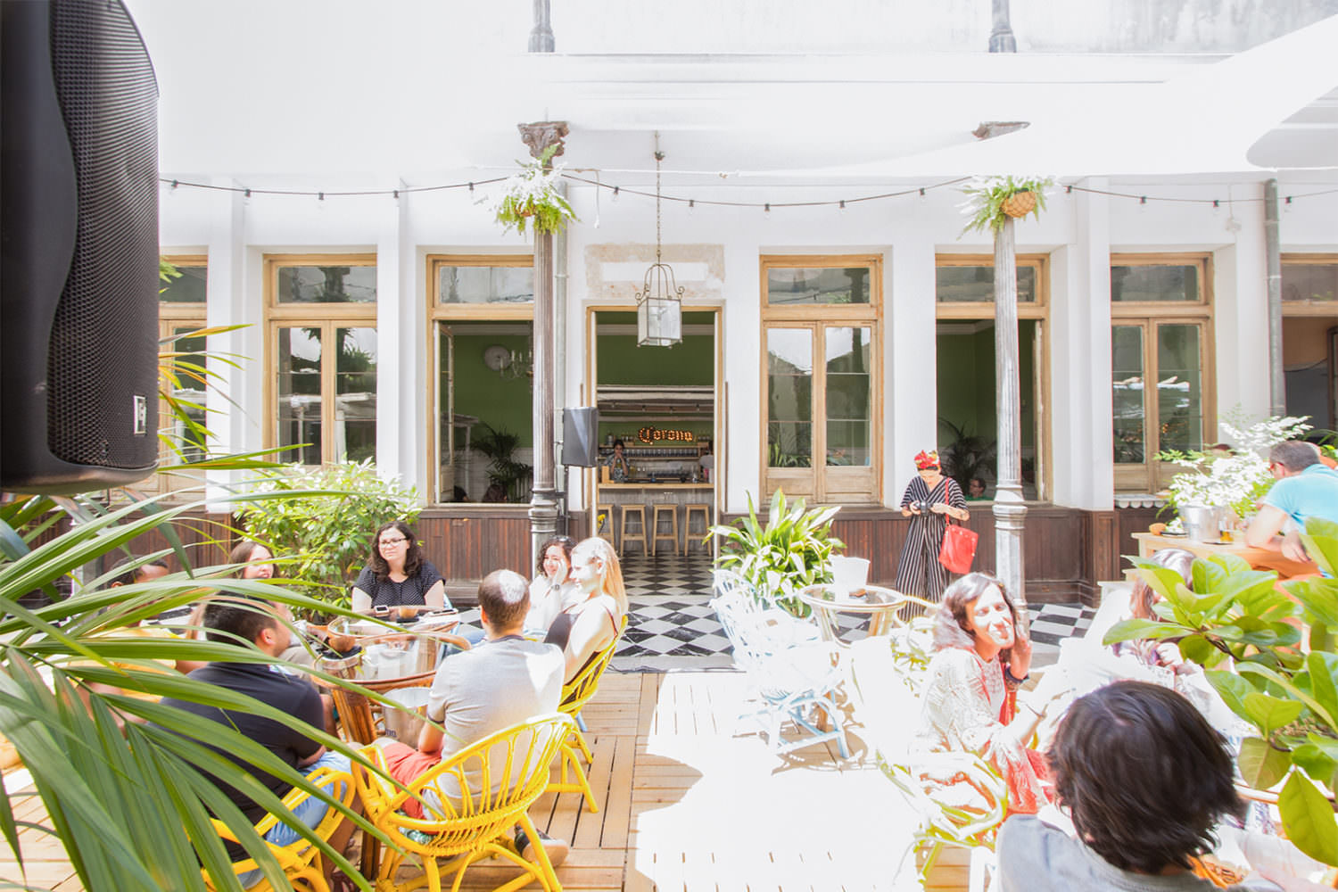 Casa Corona. La terraza secreta del verano en Chueca.