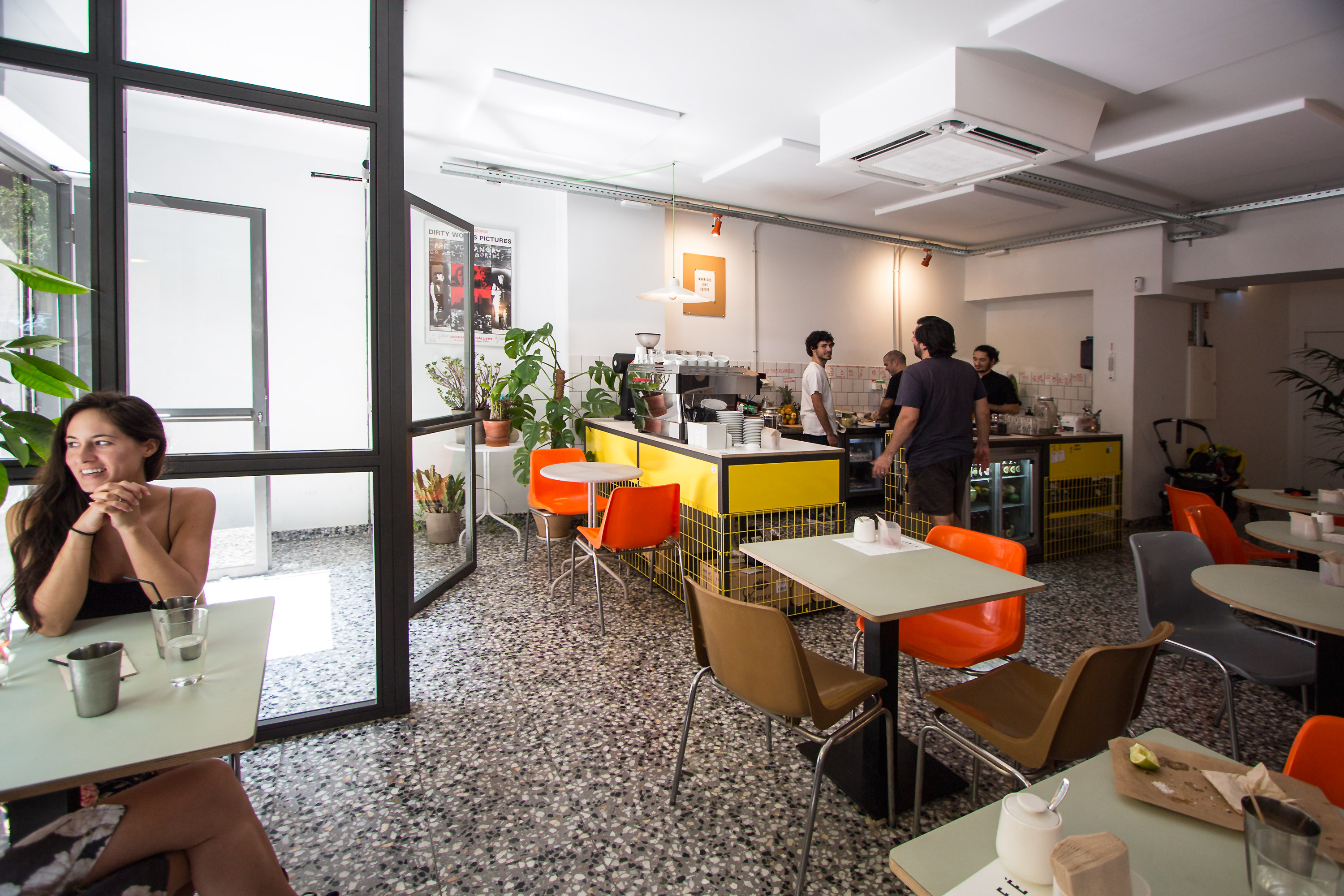 Toma Café Olavide. La sede de los “warriors love coffee