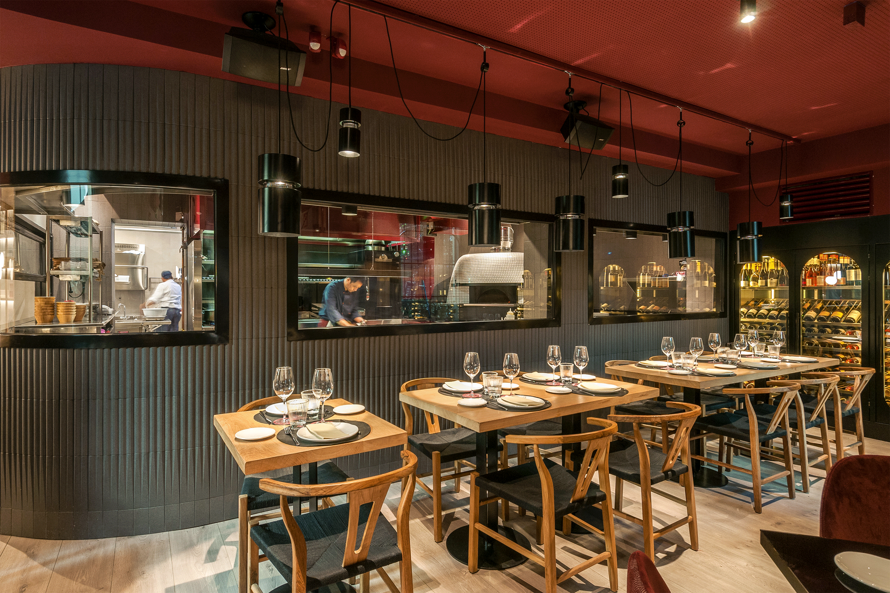 Los restaurantes para grupos en Madrid con los que triunfar seguro.